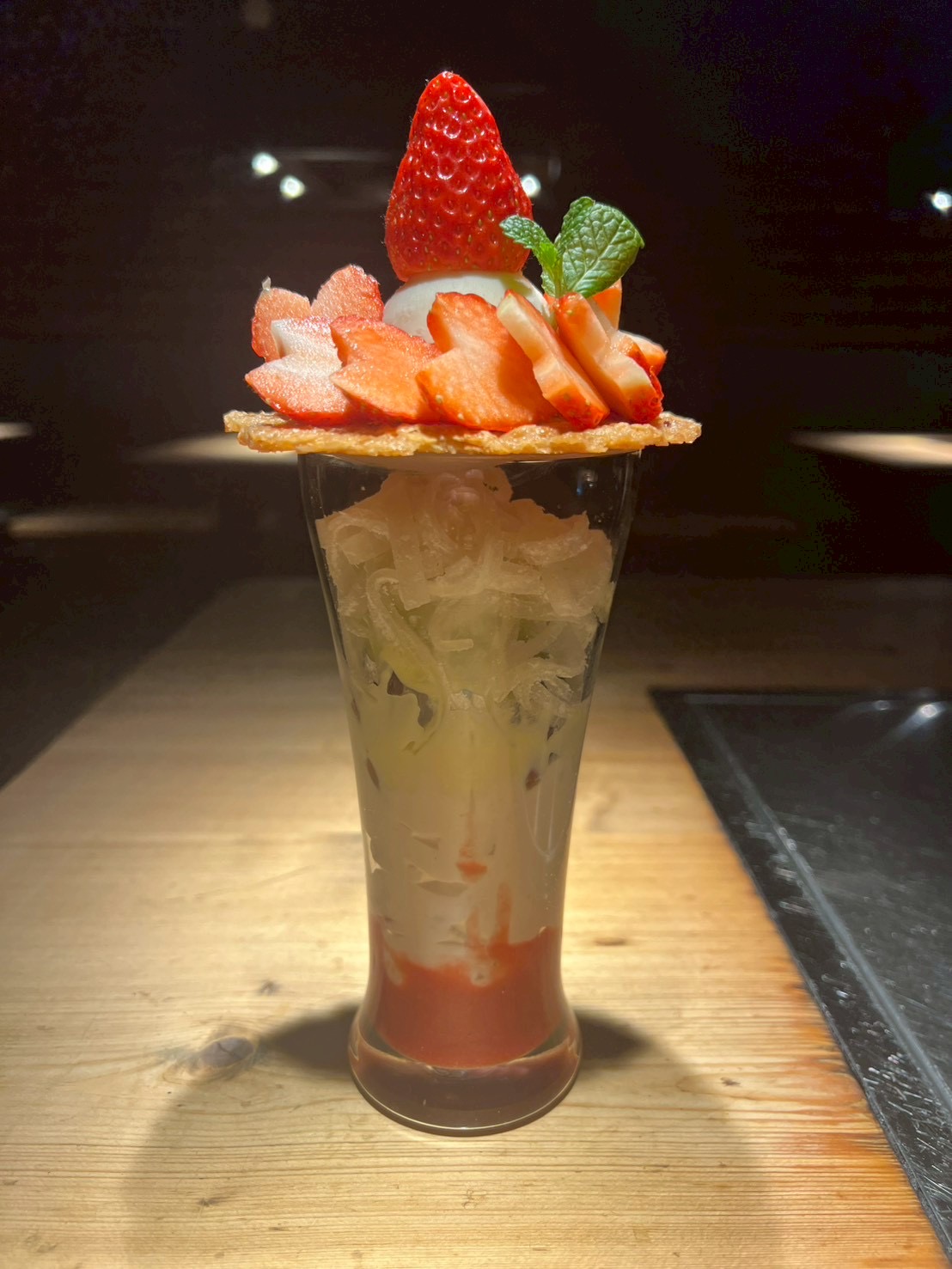 学生考案メニュー【新美南吉童話をモチーフにしたパフェ】